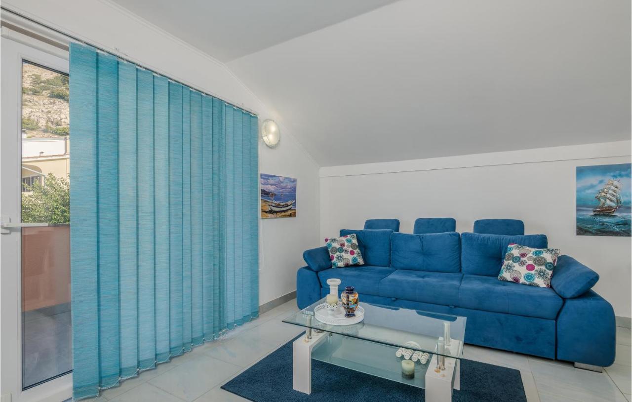 Nice Apartment In Stara Baska With Kitchen المظهر الخارجي الصورة